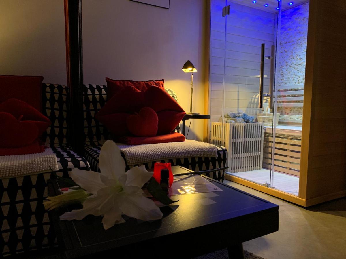 Wellness Loft With Sauna, Jacuzzi, Roof Terrace & Amazing View Apartamento Antuérpia Exterior foto