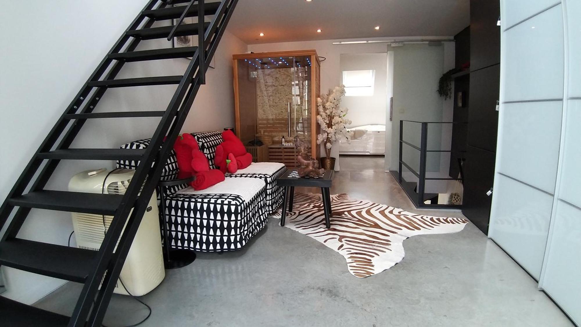 Wellness Loft With Sauna, Jacuzzi, Roof Terrace & Amazing View Apartamento Antuérpia Exterior foto